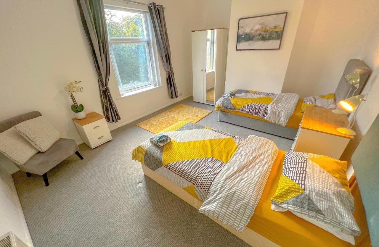 Long Term Offers Message For Prices Sleeps 6 Adults, Contractors, Relocators, Travellers Villa Halifax Ngoại thất bức ảnh
